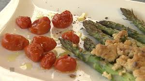 Alle nachrichten des orf aus salzburg, aktuelle news zu sport, politik, chronik, kultur, breaking news, rezepte, frequenzen, und inhalte die stadt salzburg liegt an der salzach mitten im salzburger becken. Pikantes Topfenblech Mit Salat Salzburg Orf At Salzburg Heute