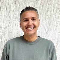 2500+ "Saúl González" profiles