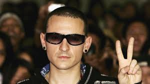 Kecanduan Alkohol dan Risiko Bunuh Diri Seperti Chester Bennington