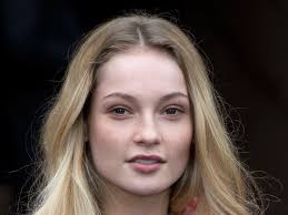 Hannah Dodd Replaces Ruby Stokes As Francesca Bridgerton In Season 3 Of  Bridgerton