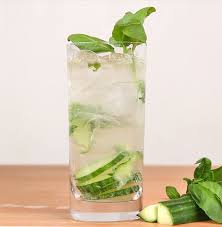 19 Gin Tonics Die Du In Deinem Leben Getrunken Haben Musst Gin Rezepte Gin Tonic Rezept Richtig Lecker
