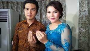 Apalagi, rencananya pernikahan aldi akan dimasukan ke dalam scene di sinetron mak ijah ingin ke mekkah. Pernikahan Aldi Taher Georgia Akan Masuk Sinetron