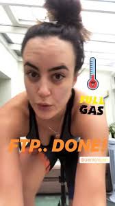 Jessie Levett's Instagram, Twitter & Facebook