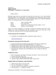 Surat lamaran kerja guru adalah surat yang digunakan untuk melamar pekerjaan pada sebuah instansi atau lembaga sebagai pengajar. Contoh Surat Lamaran Pekerjaan