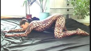 Sluit aan als 2e huid. Susi Unclothes In Lycra Catsuit Hd Porn Videos Sex Movies Porn Tube