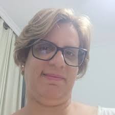 Pimentinha está com gripe canina! Clique no link abaixo e vejam o  pimentinha em atendimento com Dr. Eduardo! Ele sempre está atento com a  saúde do pimentinha e Diva! Se possível seguir