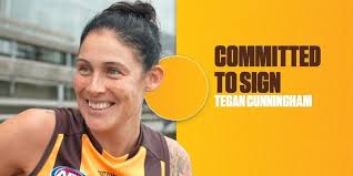 Tegan Cunningham to the brown and gold