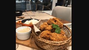 In other food news, krispy kreme is baru! Coconuts Manila Guide To Finding Great Fried Chicken Joints Around Metro Manila Coconuts Manila