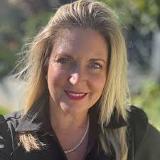 Happy Diwali day from the Customer Advocate team Brandon Lee Jessica  Mikhael Melissa Clare Roxana Dragusanu Bronwen Edel Yvette Lewis-Oakes  Georgina McDuling Daniel Bofinger Robert Cofini Simon Tang…