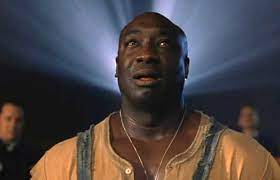 John afferra paul con forza nella parte sofferente: The Green Mile En Arche