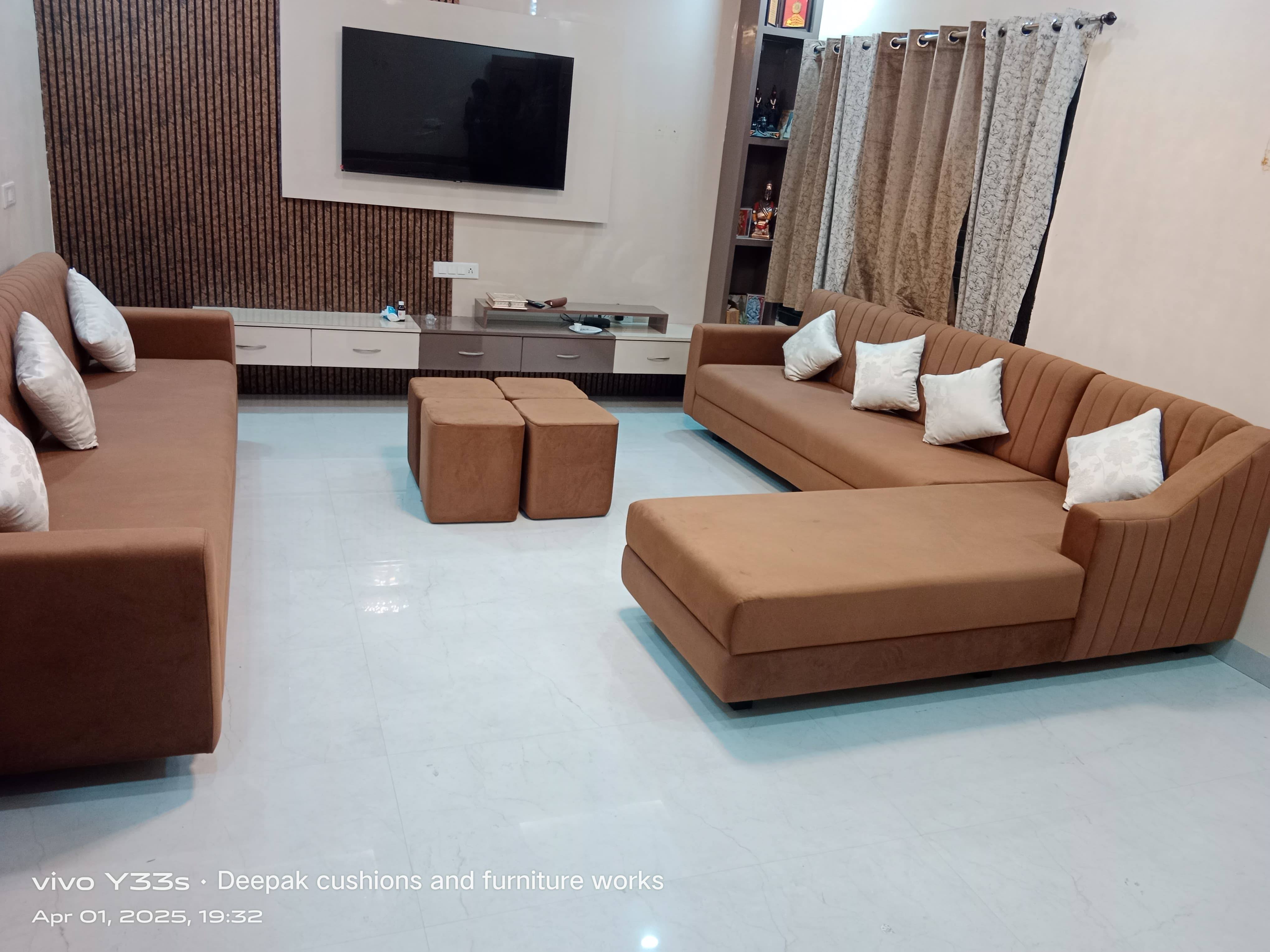 Accessible Sofa set product image