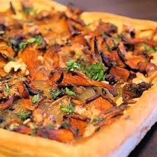 Tarte Aux Girolles Et Aux Noix Risotto Champignons Plat Alimentation