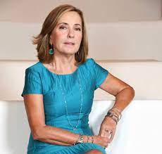 Barbara palombelli was born on october 19, 1953 in rome, lazio, italy. Barbara Palombelli Sorride Alle Parole In Tv Del Marito