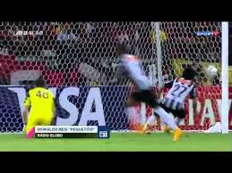 Até o sol terá brilho mais intenso e com certeza teremos muito mais estrelas lá no céu, ávidas para gritar gol do galo. Pequetito E Caixa Narrando Gols Do Galo Youtube