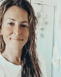 AJ Irons (@namasteaj) • Instagram photos and videos