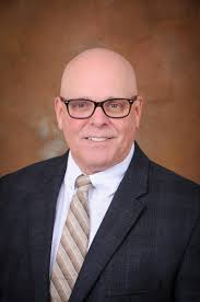 COMMUNITY RESOURCE CREDIT UNION'S BOARD OF DIRECTORS PROMOTES NEW  PRESIDENT/CEO BAYTOWN, TX, April 9, 2018 — Community Resource Credit  Union's (CRCU) Board of Directors recently named Russell…