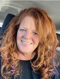 Renee Laforge's Instagram, Twitter & Facebook