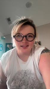 Queen Rush's Instagram, Twitter & Facebook