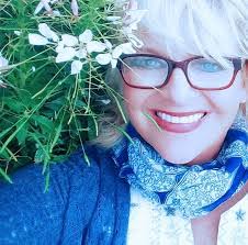 Amanda Tibbetts's Instagram, Twitter & Facebook