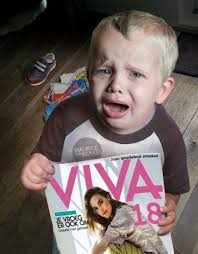 Hij wilde FIFA 18 voor Sinterklaas... 😂😂 (via Maurice van Berkel)