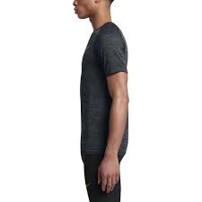Maybe you would like to learn more about one of these? Nike Dri Fit Knit Top Kurzarm T Shirt Grau Runnerinn
