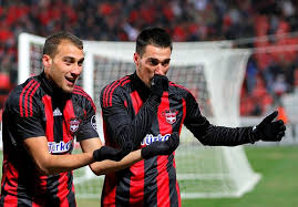 Gaziantepspor, 1969 yılında kurulan ve gaziantep'i süper lig'de temsil eden futbol takımıdır. Gaziantepli Cenk Premier Lig E Gitti Gaziantepspor Ise Fotomac