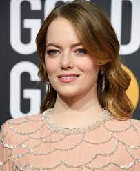 Emma stone for les parfums louis vuitton. Emma Stone Entschuldigt Sich Bei Den Globes Fur Ihren Film