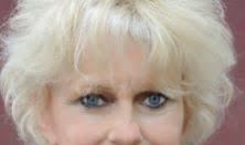 She has been married to péter fonyódi since 1989. Meddig Vagyok Esztergalyos Cecilia Jegy Hu