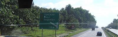 Hentian sebelah yong peng.jpg 1,440 × 864; North South Expressway Malaysia Wikiwand