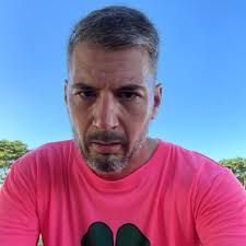 David Cønnery (@conneryVT)