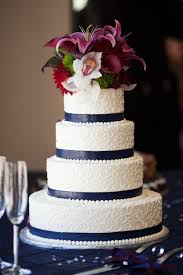 For a more casual look, brides are now choosing unfrosted cakes, where the visual effect is created by layers of buttercream and cake. Wedding Cake Designs Without Fondant The Cake Boutique