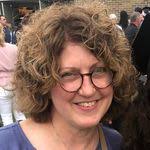 Joni Grob's Instagram, Twitter & Facebook