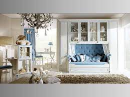 Camera da letto grigia e rosa. Cameretta A Ponte Elegante Home Furniture Design Room