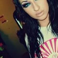 Eva Vance (@Evax9498)