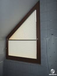 Pin Von Moscone Auf Badezimmer Dreiecksfenster Sonnenschutz Fenster Giebelfenster