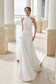 Sentir In 2020 With Images Halter Wedding Dress Wedding Dresses Beaded Wedding Dress Halter Neck