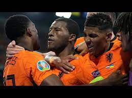 Porte fièrement les couleurs de ton équipe favorite pour l'euro 2021. Euro 2021 Victoire Spectaculaire Des Pays Bas Face A L Ukraine 3 2 Youtube