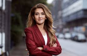 Dilan yesilgoz was born on june 18, 1977 in ankara, turkey. Dilan Yesilgoz
