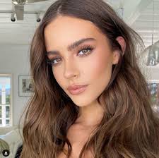 Faye Simons (fayecsimons)