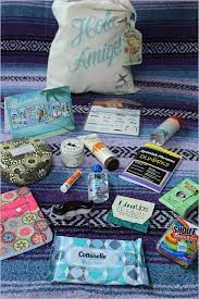 Wedding gift bags will not only make your guests feel appreciated and thought of but they are a great way to add a custom touch to your wedding. What To Put In The Welcome Bag J Adore Destination Weddings Janice Mclaurin Your Travel Wedding Welcome Gifts Wedding Guest Gift Bag Wedding Welcome Bags