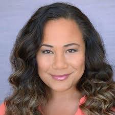 Jocelyn Castle's Instagram, Twitter & Facebook