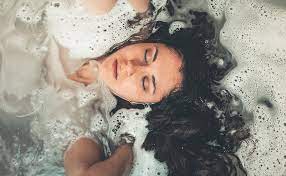 Wasserverbrauch Badewanne Wie Viel Liter Wasser Braucht Man Fur Ein Vollbad Badratgeber Com