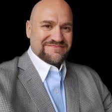 Edward Kenyon's Instagram, Twitter & Facebook