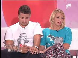 The first series started on 29 august 2011 and it is broadcast by antena 1 channel in romania. Mireasa Pentru Fiul Meu Sezon 1 EdiÈ›ia 7 Part 1 6 09 2011 Youtube
