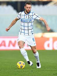 Born 5 february 1992) is a dutch professional footballer who plays as a centre back for serie a club inter milan and the netherlands national team. Stefan De Vrij On Twitter Job Done Forzainter Coppaitalia