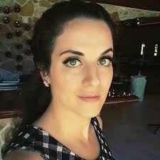 From the Arcane: Relics of Legend and Lore: Rener, Rachel, Green, David,  Haze, Angel, Peloquin, Andy, Norton, Karyne, Cherry, Katie, Winter, Laura,  Upton, Stacey, Ross, TC, Olsen, Staci: 9798864115657: Amazon.com: Books