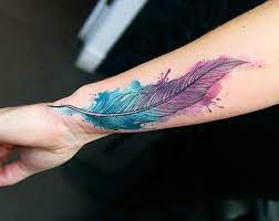 Die bedeutung variiert stark abhängig von der feder, die graviert wird. Pin Auf Tattoo Ideen