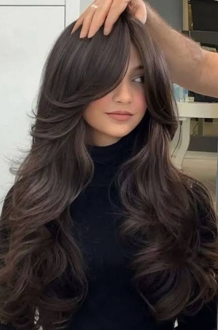 1. The Classic Butterfly Haircut. Click here for more butterfly haircuts!