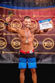 70 de sportivi români la campionatul balcanic, de la drobeta turnu severin! Aur La Cupa Romaniei La Culturism Pentru Un Sportiv Din Timisoara