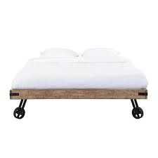 Bett Auf Rollen 140 X 190 Cm Aus Massivem Mangoholz Manufacture Maisons Du Monde Idees De Lit Tete De Lit Avec Rangement Lit Rangement